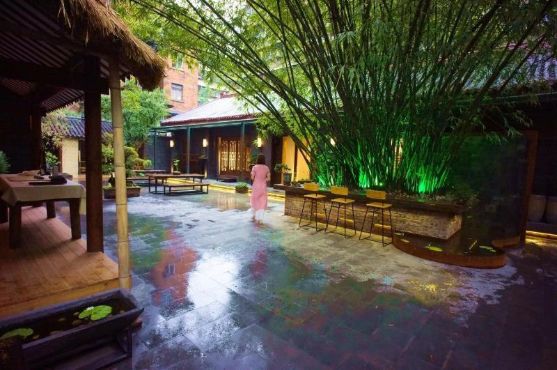 Zhuangse Chengdu Youth Hostel Exteriör bild